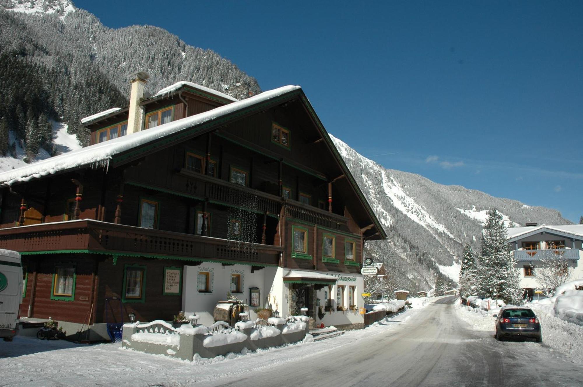 Hotel Gasthaus Schwarzenstein Ginzling Esterno foto